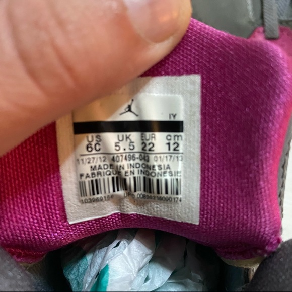 Baby Jordan Shoes - Picture 7 of 7